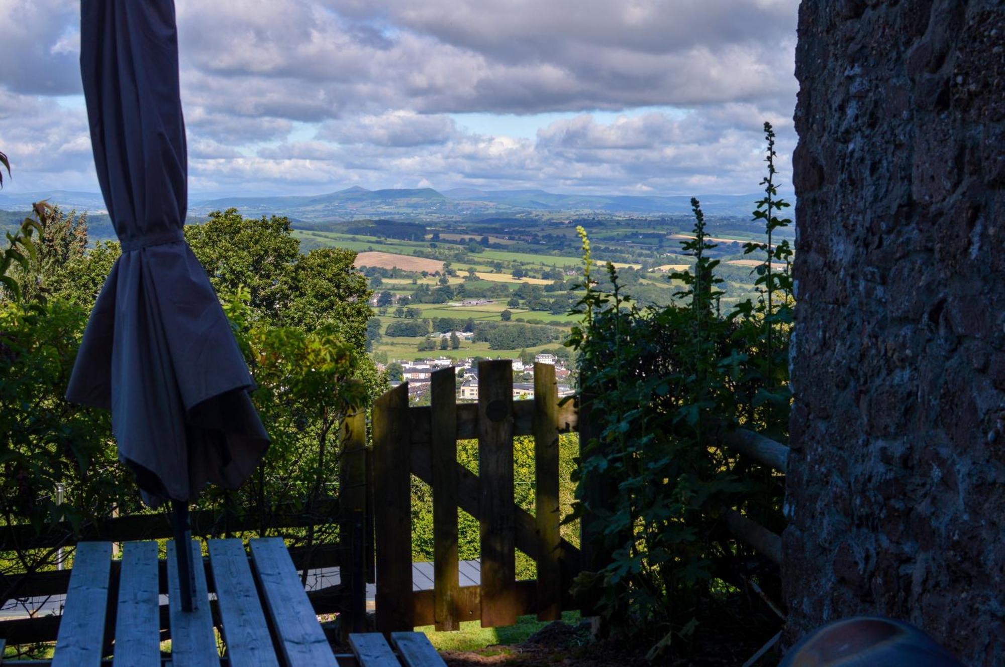 Top Barn Wales Monmouth Exteriör bild